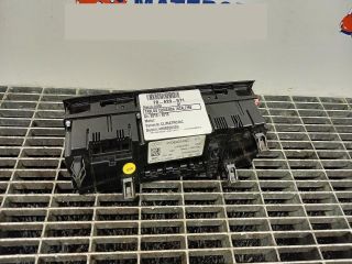 bontott AUDI Q7 Fűtéskapcsoló