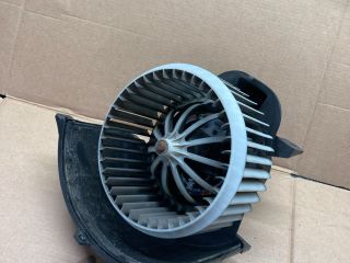 bontott AUDI Q7 Fűtőmotor (Klímás)