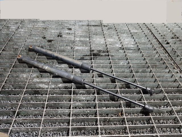 bontott AUDI Q7 Gázrugós Kitámasztó Teleszkóp Csomagtérajtó (Pozíciófüggetlen)