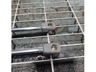 bontott AUDI Q7 Gázrugós Kitámasztó Teleszkóp Csomagtérajtó (Pozíciófüggetlen)