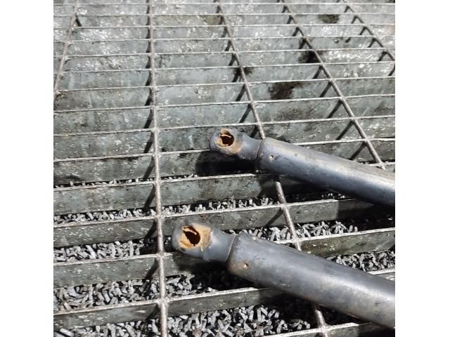 bontott AUDI Q7 Gázrugós Kitámasztó Teleszkóp Csomagtérajtó (Pozíciófüggetlen)