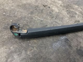 bontott AUDI Q7 Hátsó Ablaktörlő Kar