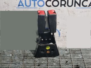 bontott AUDI Q7 Hátsó középső Biztonsági Öv