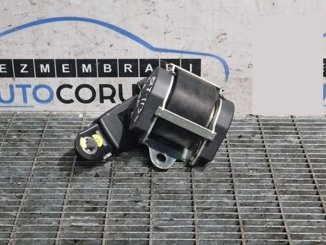 bontott AUDI Q7 Hátsó középső Biztonsági Öv