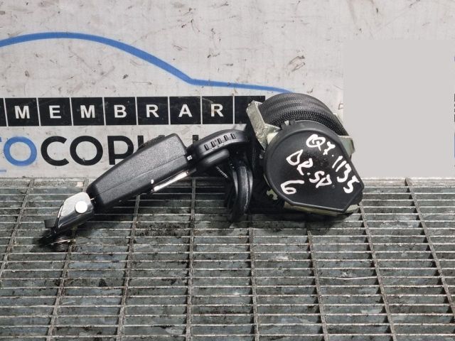 bontott AUDI Q7 Hátsó középső Biztonsági Öv