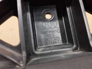 bontott AUDI Q7 Hátsó középső Lökhárító Tartó (Műanyag)