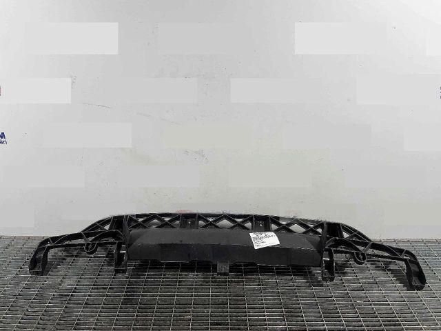 bontott AUDI Q7 Hátsó középső Lökhárító Tartó (Műanyag)