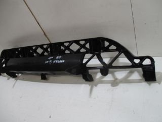 bontott AUDI Q7 Hátsó középső Lökhárító Tartó (Műanyag)