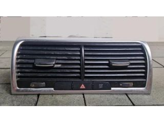 bontott AUDI Q7 Hátsó középső Szellőző