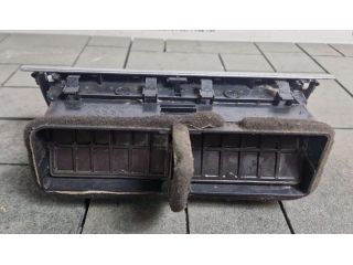 bontott AUDI Q7 Hátsó középső Szellőző