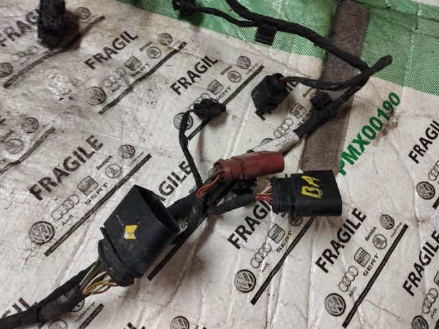 bontott AUDI Q7 Hátsó Lökhárító Kábelköteg