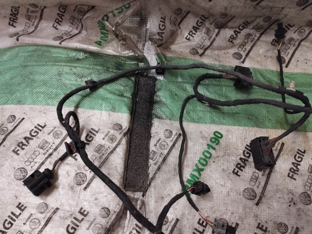 bontott AUDI Q7 Hátsó Lökhárító Kábelköteg