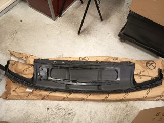 bontott AUDI Q7 Hátsó Lökhárító Légterelő