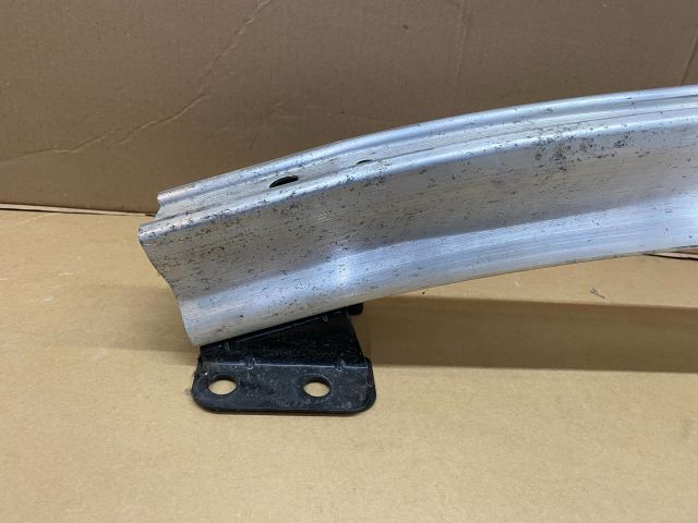 bontott AUDI Q7 Hátsó Lökhárító Merevítő (Fém)