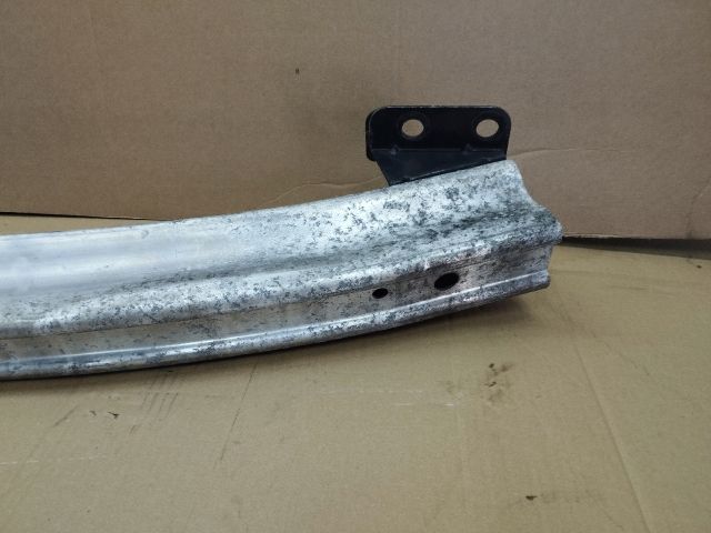 bontott AUDI Q7 Hátsó Lökhárító Merevítő (Fém)