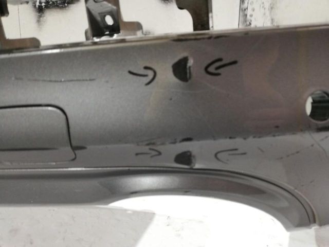 bontott AUDI Q7 Hátsó Lökhárító (Üresen)