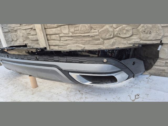 bontott AUDI Q7 Hátsó Lökhárító (Üresen)