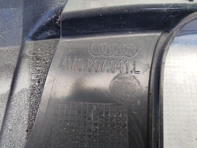 bontott AUDI Q7 Hátsó Lökhárító (Üresen)