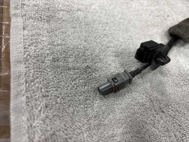 bontott AUDI Q7 Hátsó Rendszámtábla Világítás