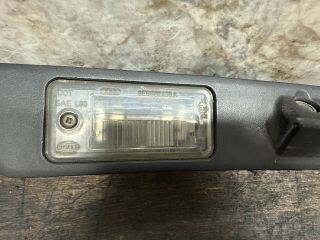 bontott AUDI Q7 Hátsó Rendszámtábla Világítás