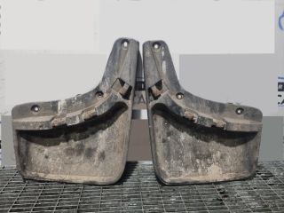 bontott AUDI Q7 Hátsó Sárvédő Gumi Pár