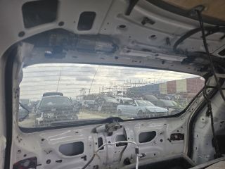 bontott AUDI Q7 Hátsó Szélvédő