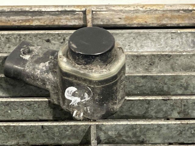 bontott AUDI Q7 Hátsó Tolatóradar Fej