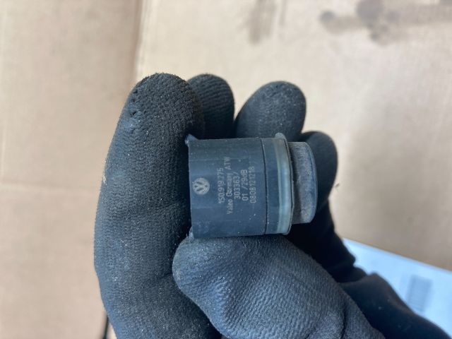 bontott AUDI Q7 Hátsó Tolatóradar Fej