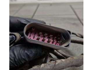 bontott AUDI Q7 Hátsó Tolatóradar Kábelköteg