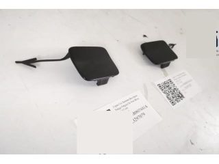 bontott AUDI Q7 Hátsó Vonószem Burkolat