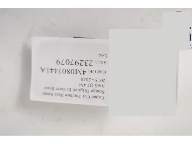 bontott AUDI Q7 Hátsó Vonószem Burkolat