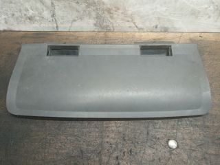 bontott AUDI Q7 Hátsó Vonószem Burkolat