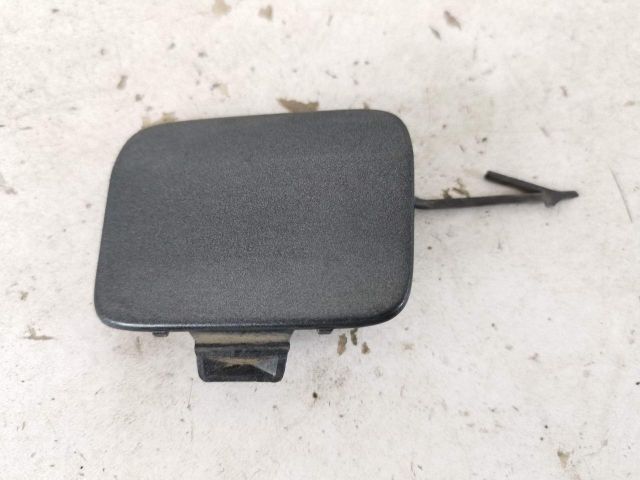 bontott AUDI Q7 Hátsó Vonószem Burkolat