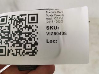 bontott AUDI Q7 Hátsó Vonószem Burkolat