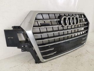 bontott AUDI Q7 Hűtőrács