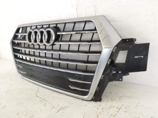 bontott AUDI Q7 Hűtőrács