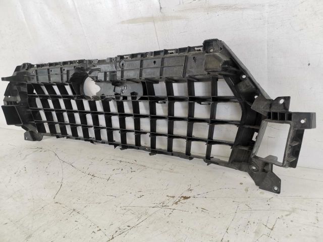 bontott AUDI Q7 Hűtőrács