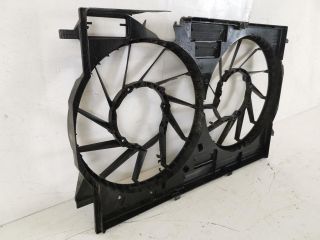bontott AUDI Q7 Hűtőventilátor Tartó