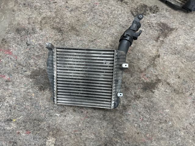 bontott AUDI Q7 Intercooler