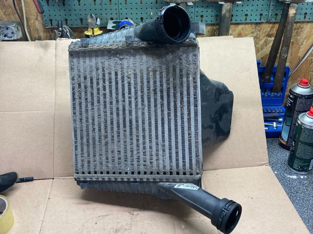 bontott AUDI Q7 Intercooler