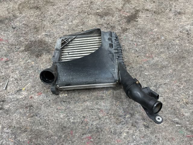 bontott AUDI Q7 Intercooler