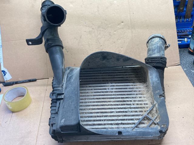 bontott AUDI Q7 Intercooler