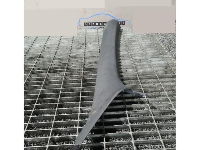 bontott AUDI Q7 Jobb A Oszlop Burkolat