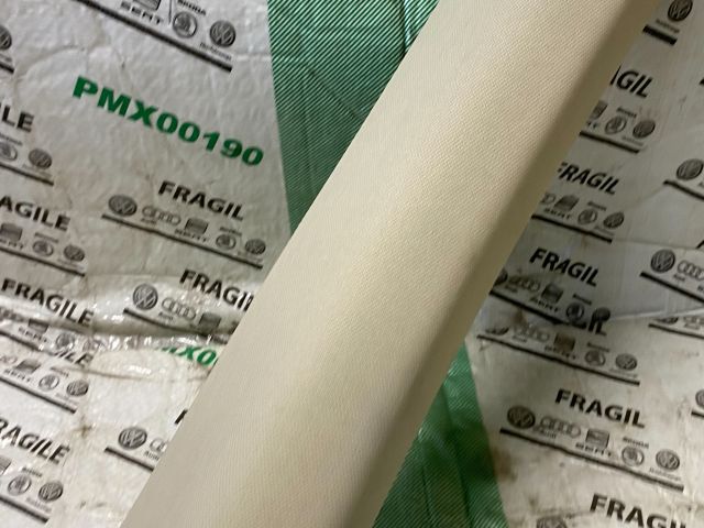 bontott AUDI Q7 Jobb A Oszlop Burkolat