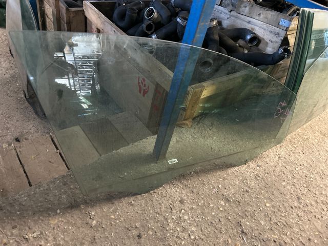 bontott AUDI Q7 Jobb első Ablak