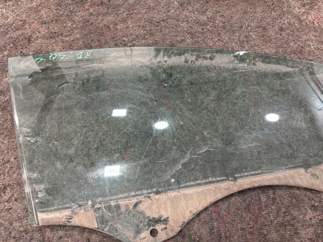 bontott AUDI Q7 Jobb első Ablak