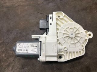 bontott AUDI Q7 Jobb első Ablakemelő Motor