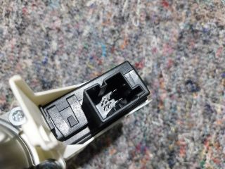 bontott AUDI Q7 Jobb első Ablakemelő Motor