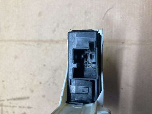 bontott AUDI Q7 Jobb első Ablakemelő Motor