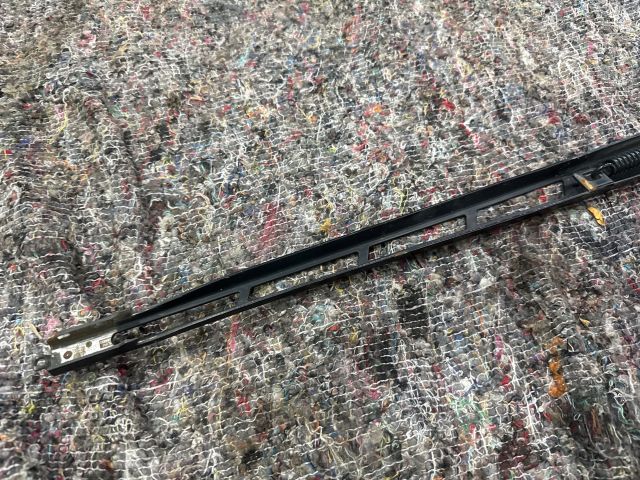 bontott AUDI Q7 Jobb első Ablaktörlő Kar